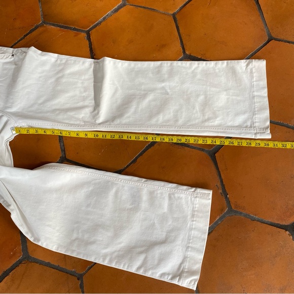 Vintage Guess Jeans Woman’s Wide leg Triangle Patch White Stretch Size 27 - Picture 7 of 7